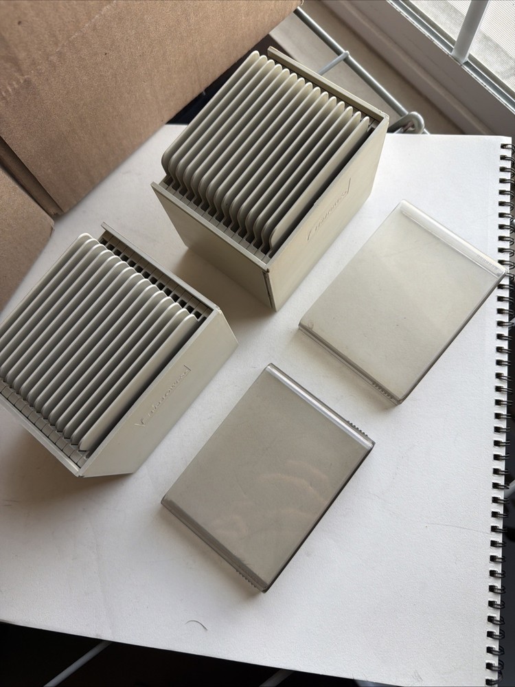 Two Fellowes STEP CUBE 3.5 Diskette File Storage Boxes One Has Damage See Pics