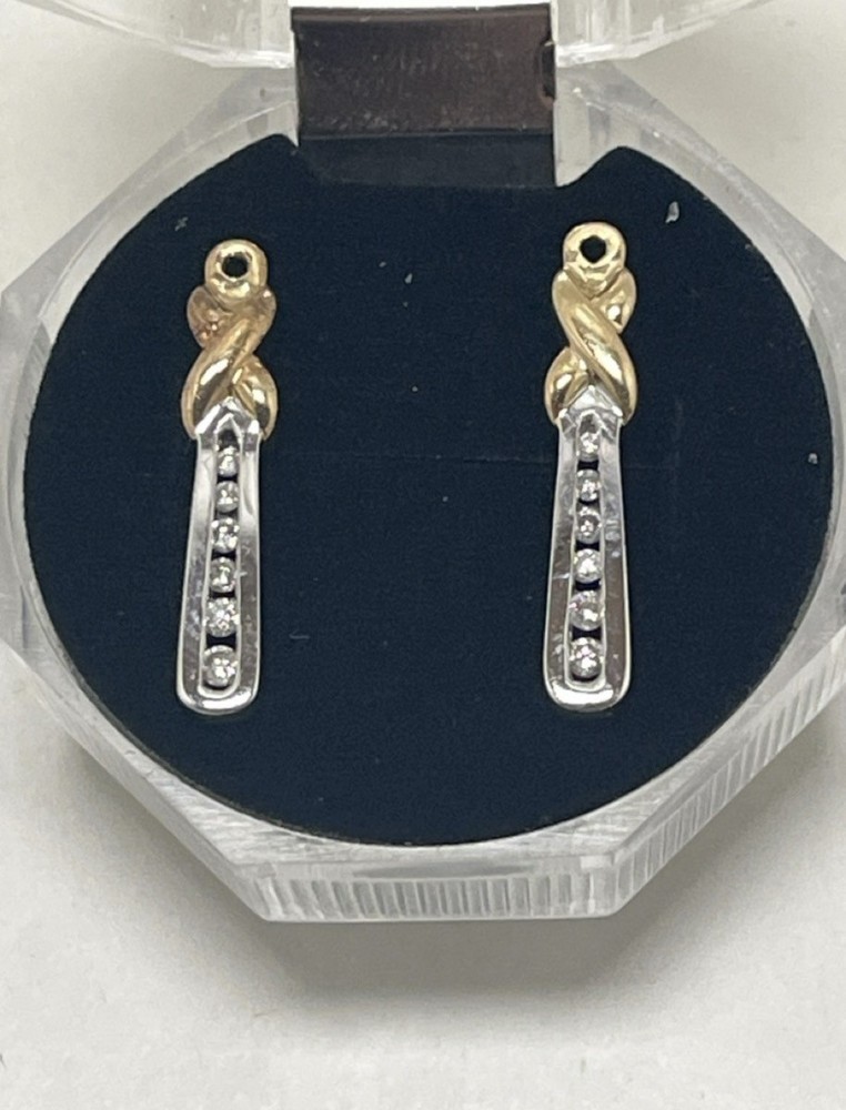 DIAMOND EARRINGS MISSING BACK OR "PIN" (G69006817)