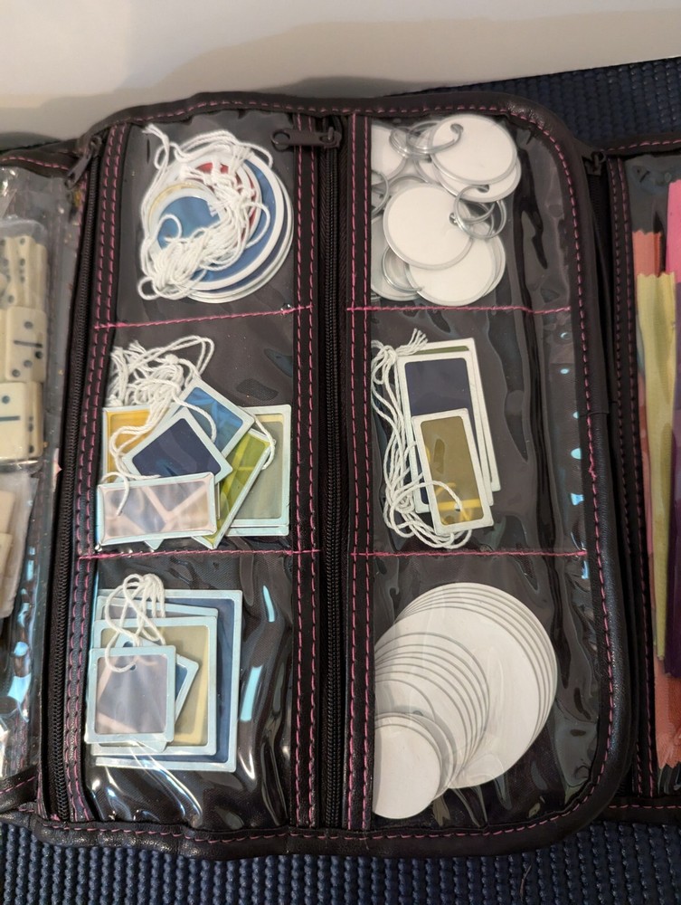 O'scrap! Scrapbookers Heaven Tan Pack with 62 Compartments Scrapbook 500+ Items