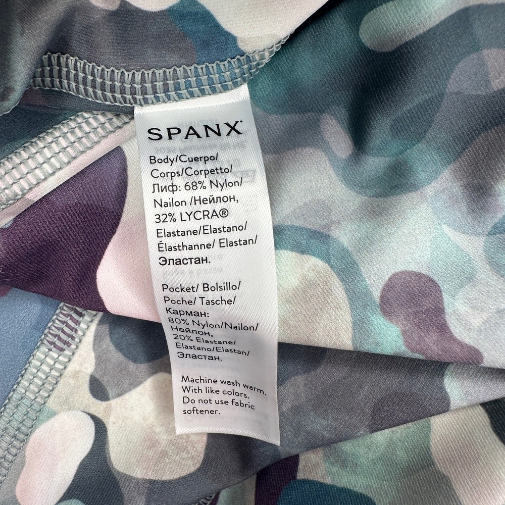 SPANX Booty Boost Active Painted Camo Pink Multi Active Printed ⅞ Leggings XS
