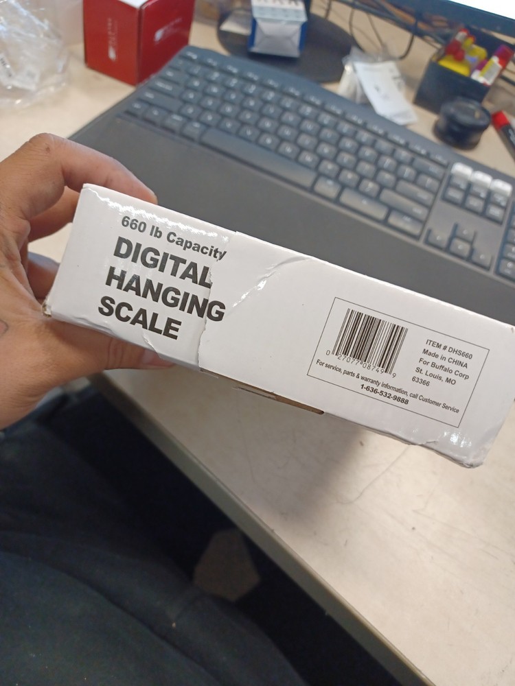 Buffalo Tools DHS660: Digital Hanging Scale with 660 Lbs Capacity