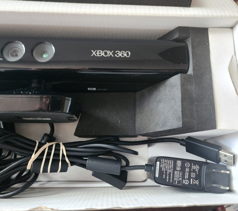 Microsoft KINECT Motion Sensing Gaming Controller Sensor For Xbox 360 EUC