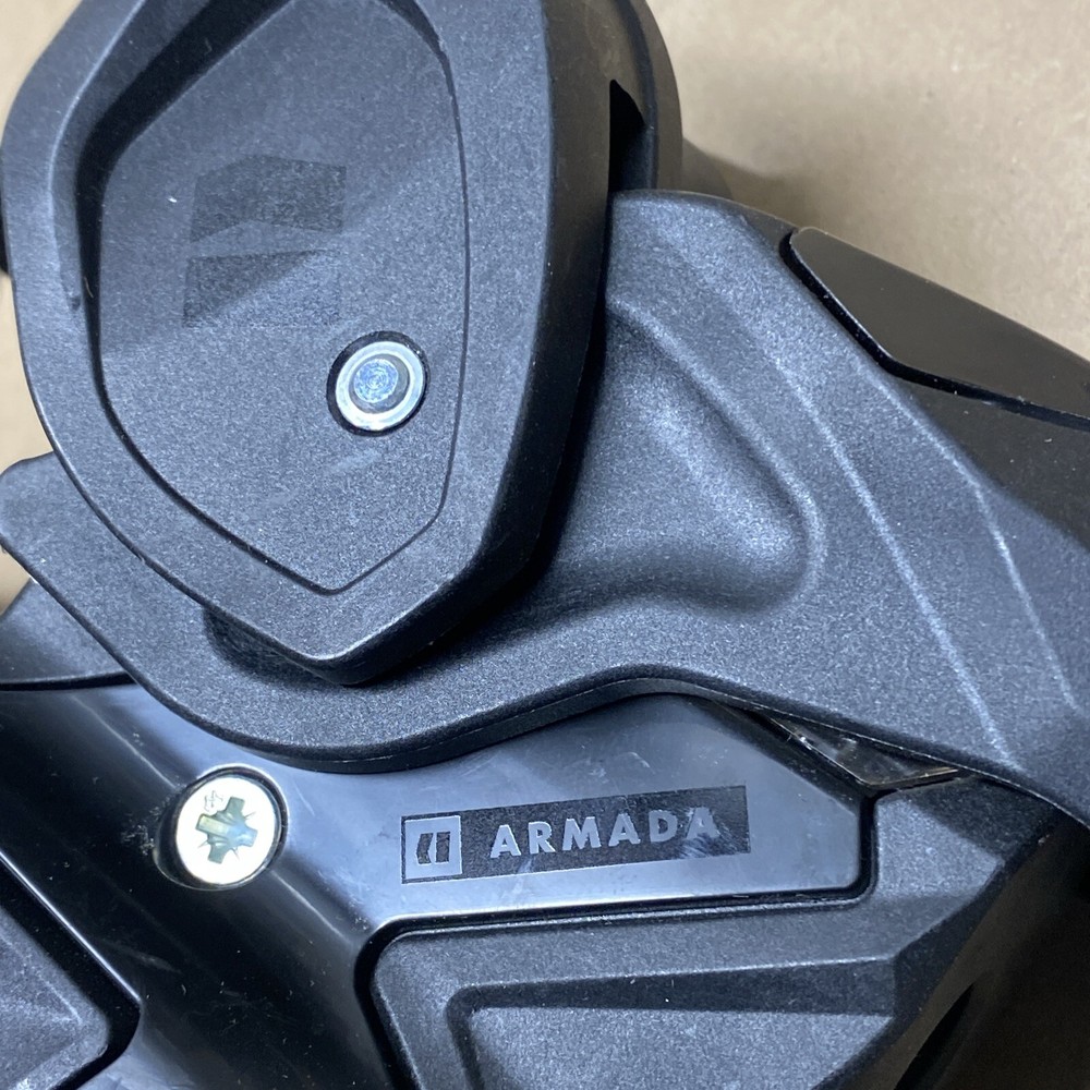 ARMADA SKI BINDING SEELING AS IS NOT SURE WHAT MODEL