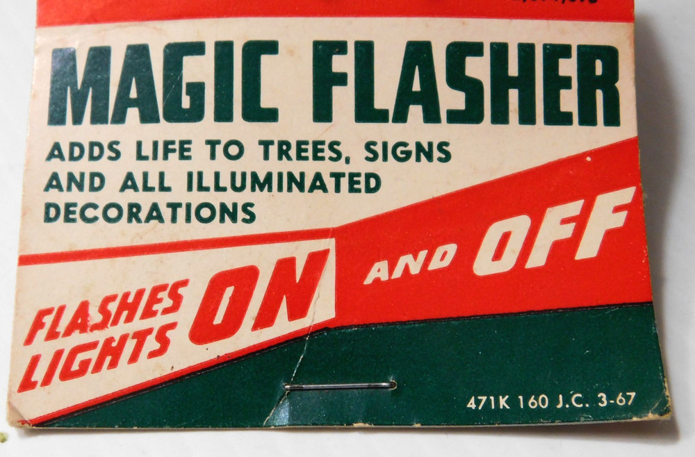 1960'S BAKELITE "WINKER" MAGIC FLASHER LIGHT ACCESSORY - ORIGINAL PACKAGING