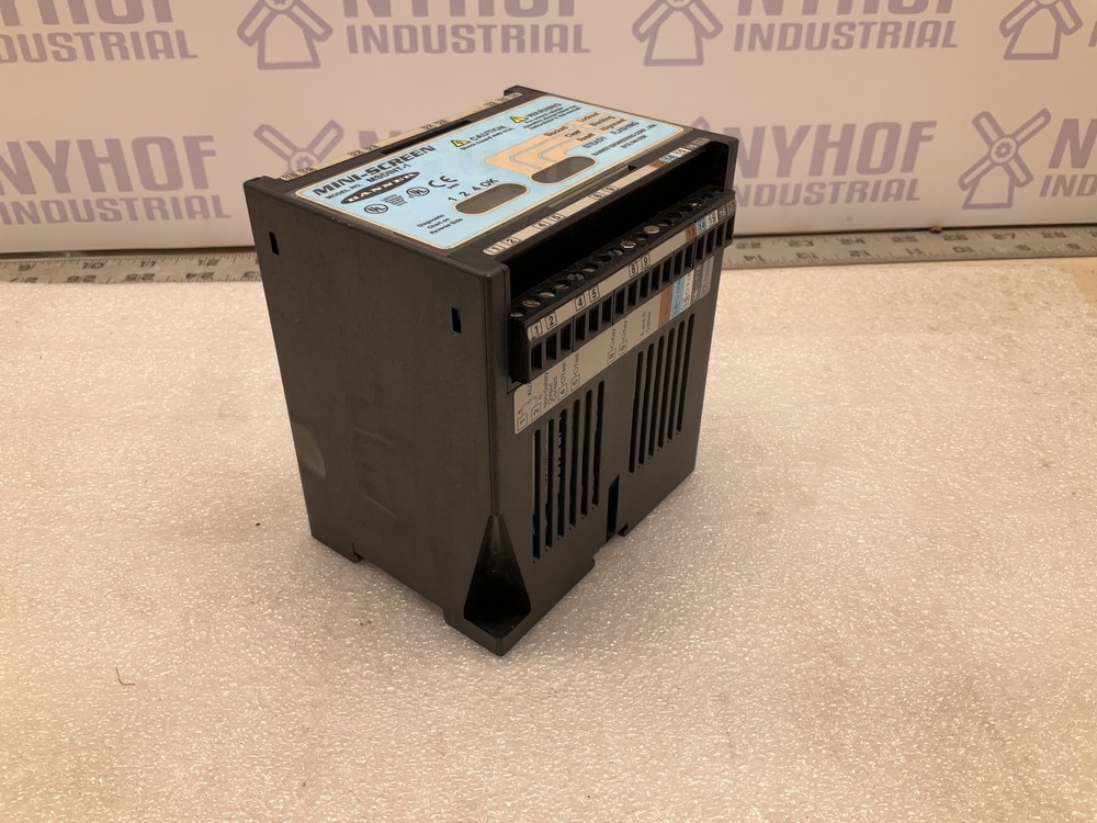 BANNER MSDINT-1 LIGHT CURTAIN CONTROLLER-Used