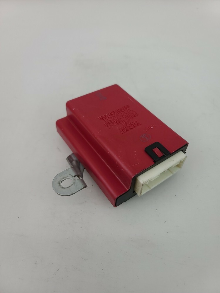 1998 - 2000 Lexus Ls400 Headlight Lamp Leveling Control Module Unit 89960-50041