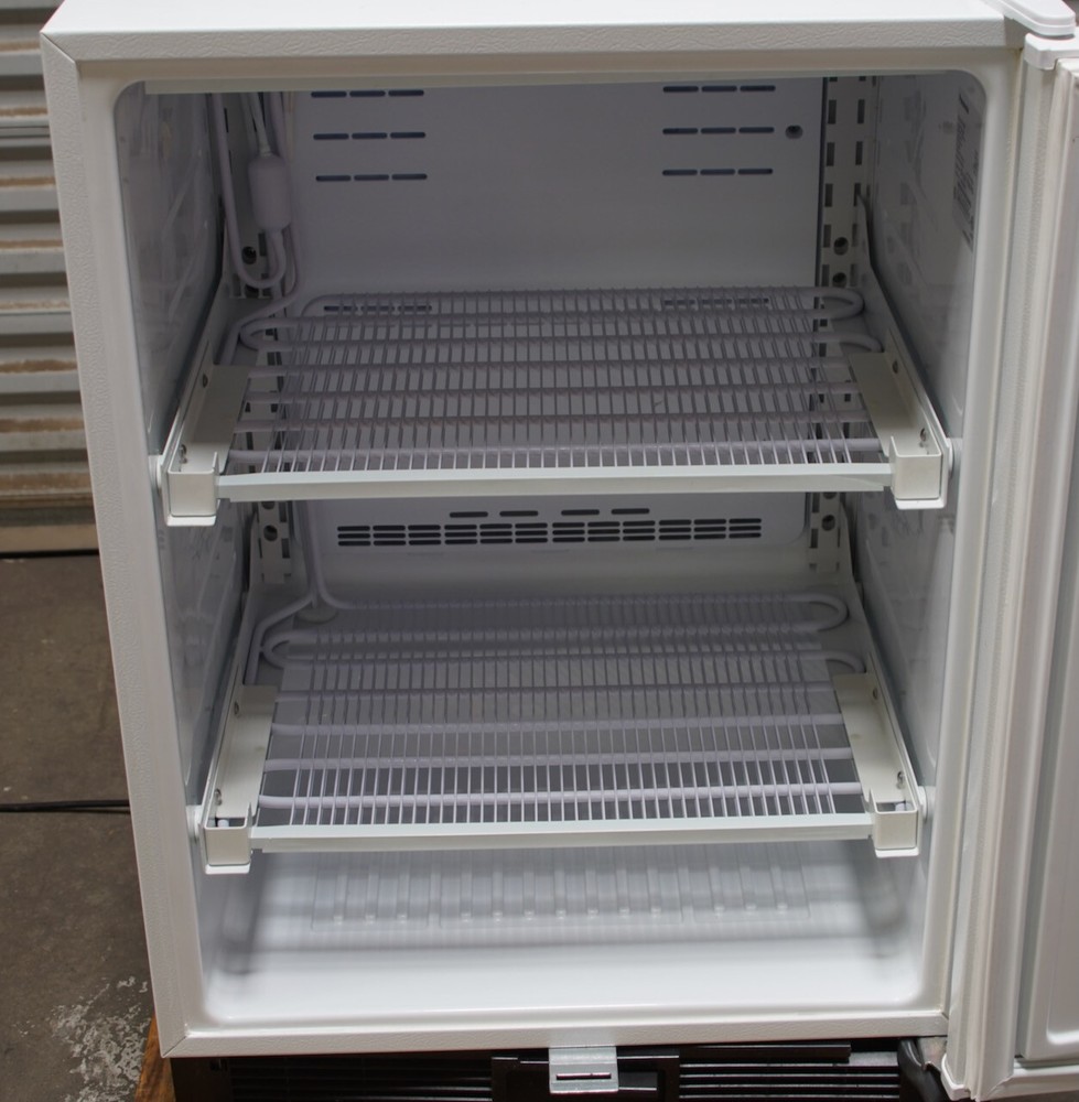 Panasonic SF-6111W Lab Freezer (FA3)