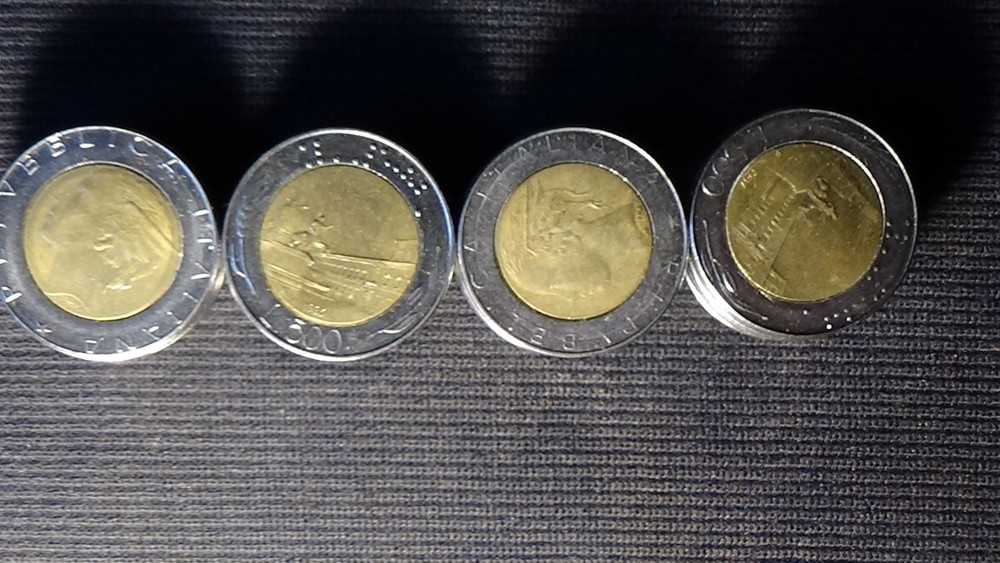 ITALY ~ 500 Lire ~ various dates