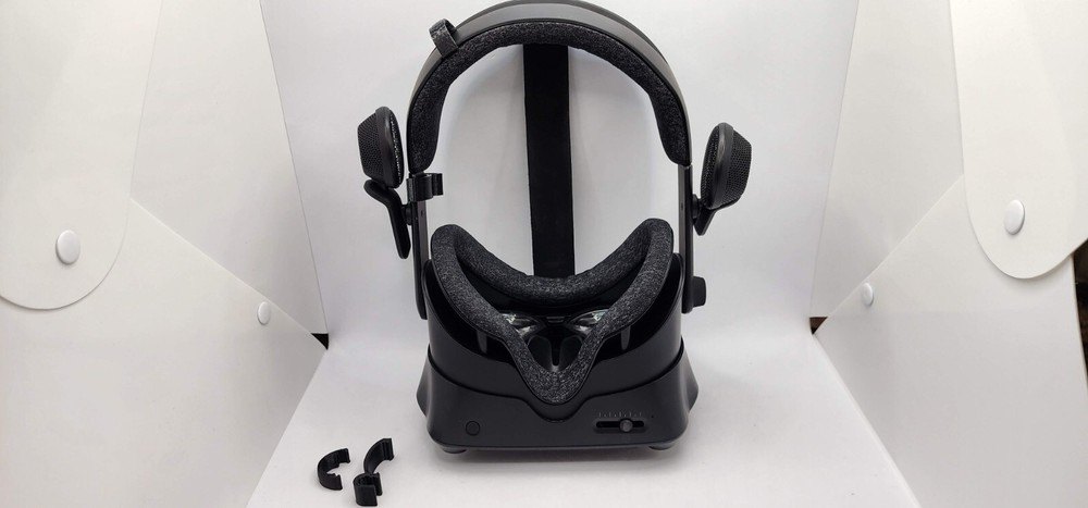 VALVE INDEX VR Virtual Reality HEADSET ONLY + Face Cushion - Light Scuff
