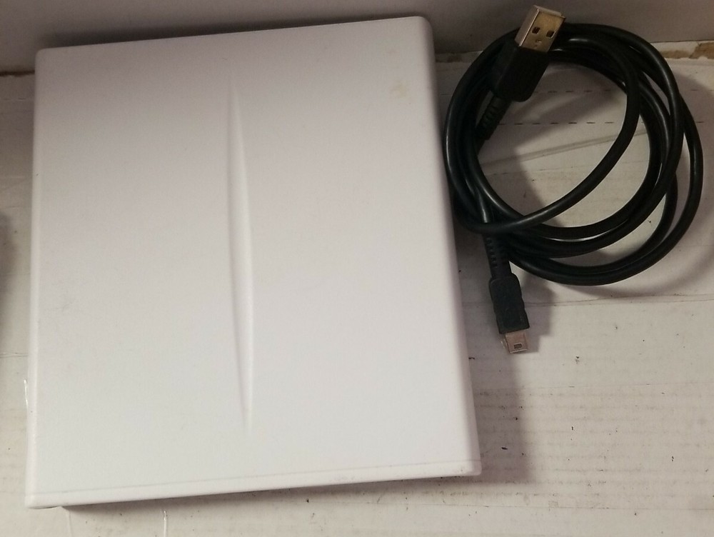 🌰 Memorex CD/DVD Writer 8x- External, as shown