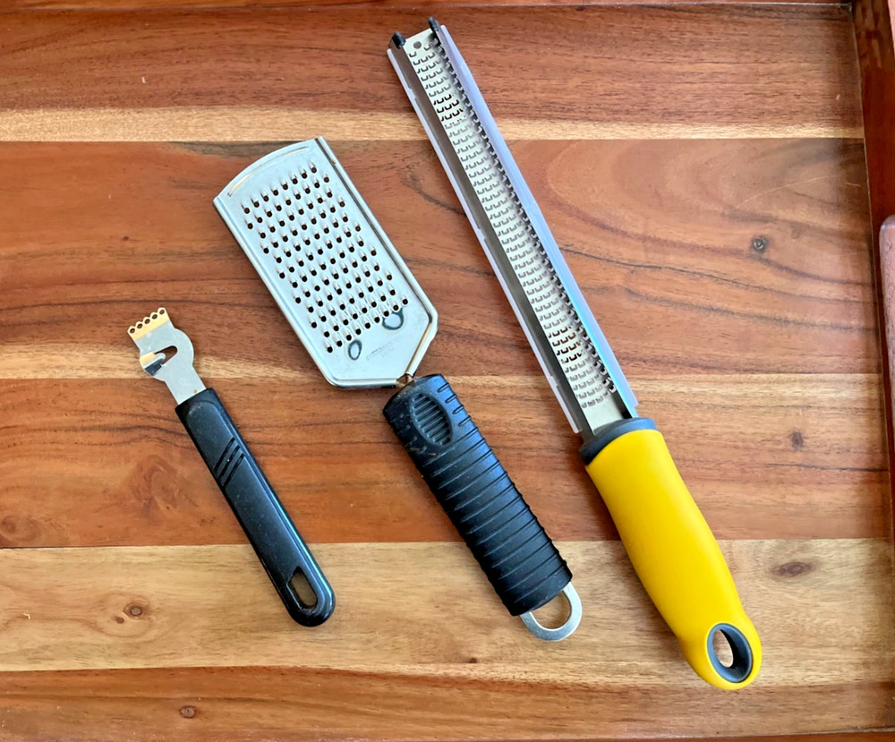 Set of 3 Kitchen Graters – 2 Microplane‑Style Graters + Handheld Zester – EUC