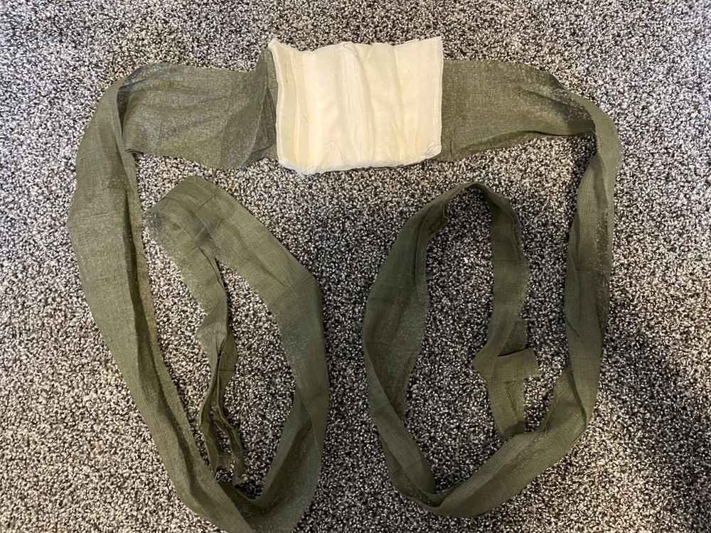US military first aid dressing