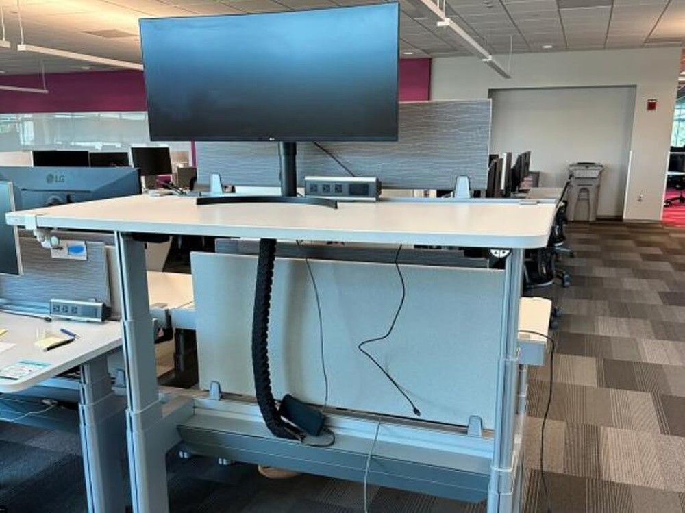 Steelcase VL2 60x30 Used Benching