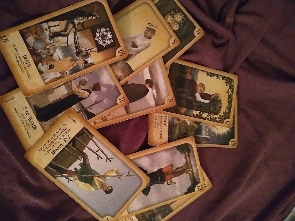 Deep Gypsy Psychic Medium 10 Card Reading ( same day)