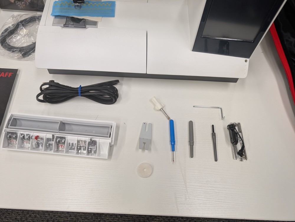 Pfaff Creative Vision: Computerized Sewing & Embroidery Machine