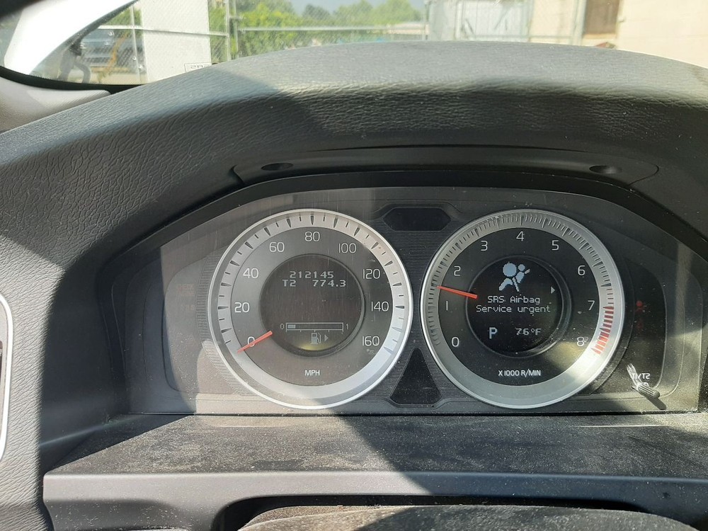 S60 2012 High Mounted Stop Light 1055605