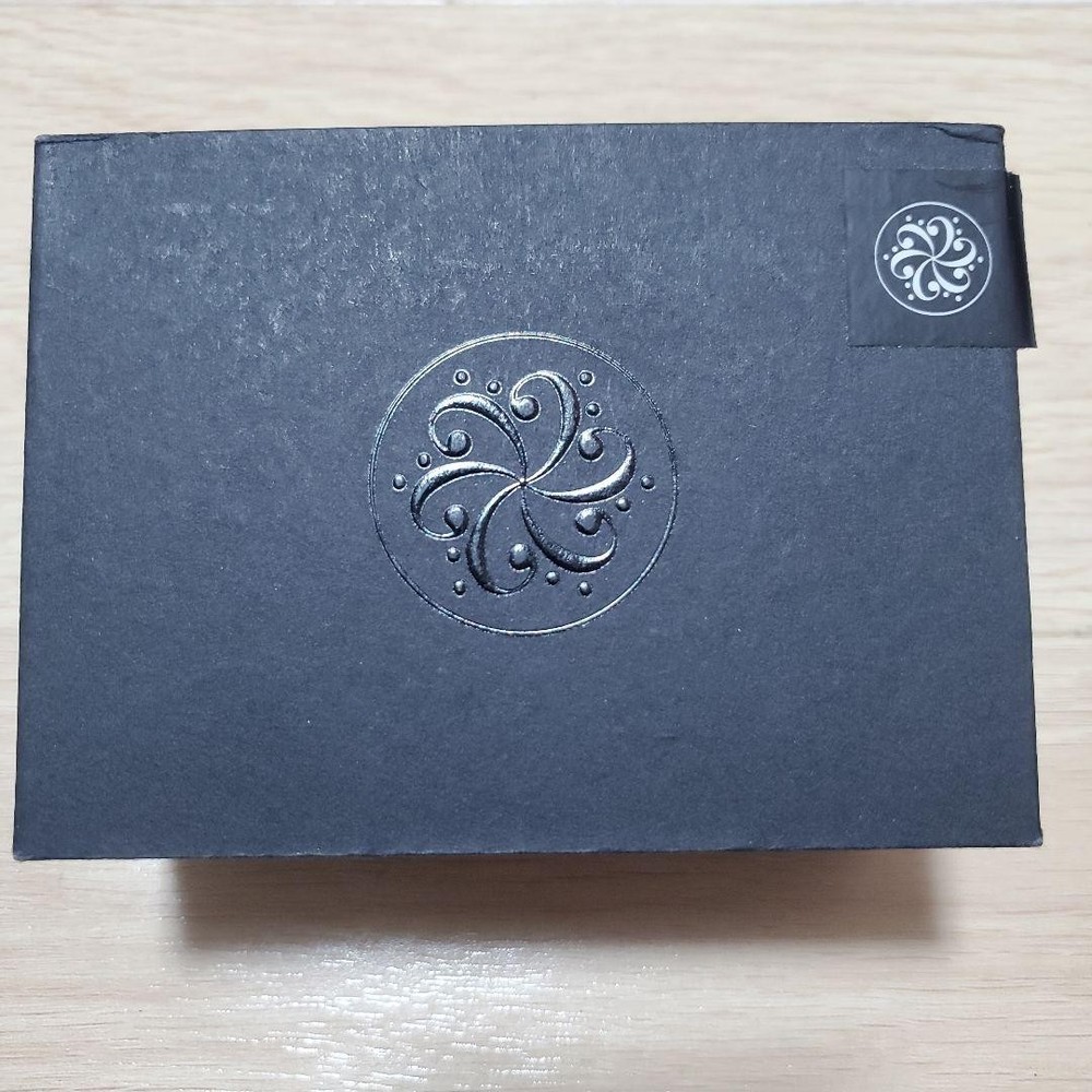 Darkglass Electronics B3K V2 with box