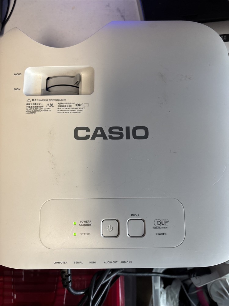 Casio XJ-V10X DLP Projector