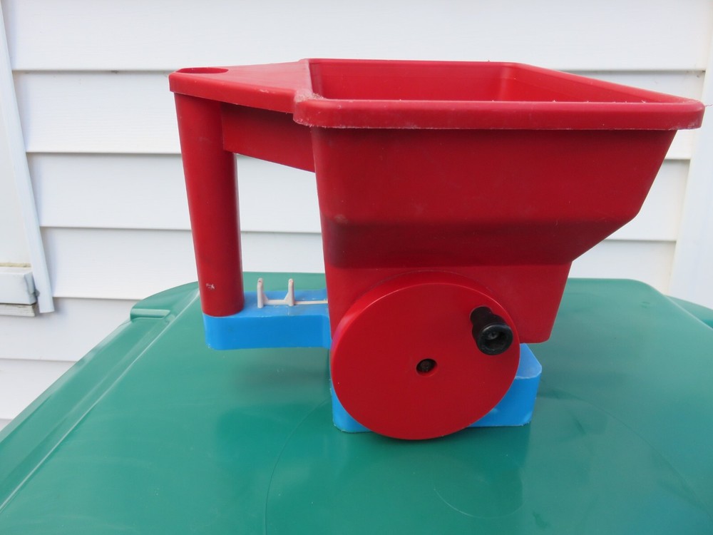 Vintage Red Devil Handheld Crank Adjustable Spreader - Seed Fertilizer or Salt