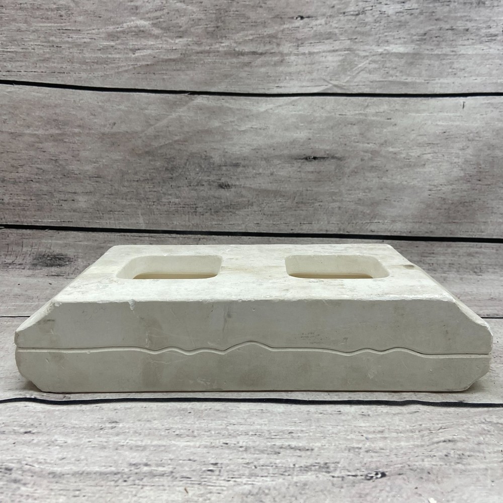 Ubranded Ceramic Slip Casting Mold Square Frame Figurine #G-401