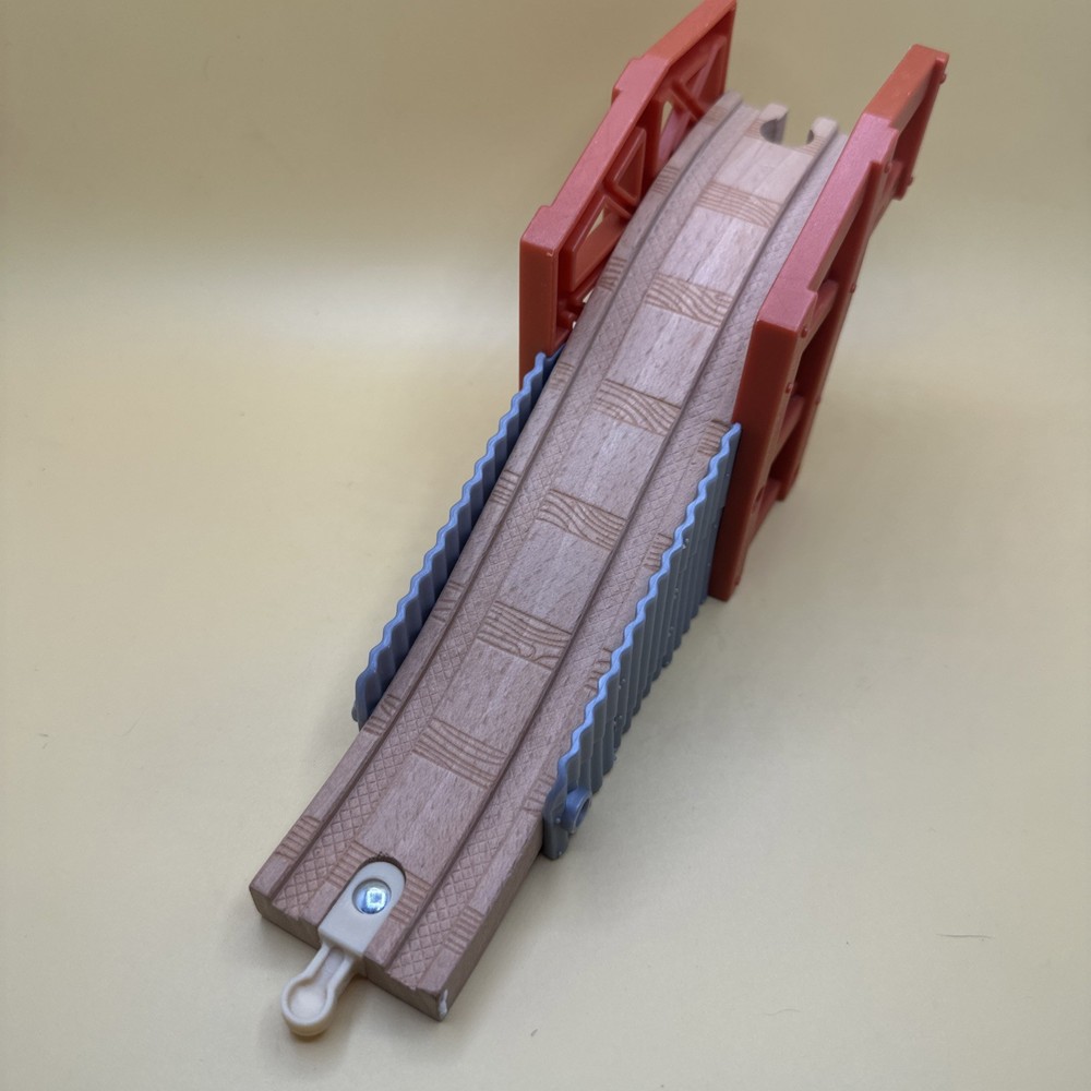 Thomas & Friends Vicarstown Bridge Replacement Parts