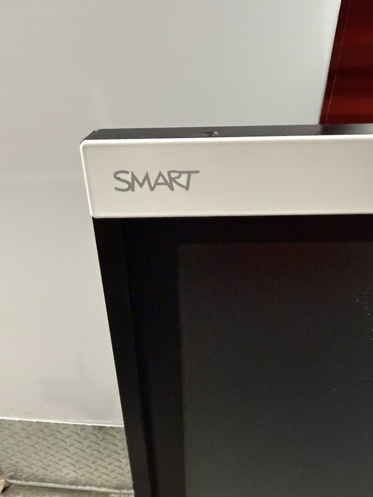 SMART Board SPNL 6065 Touchscreen Interactive Whiteboard Display for classroom