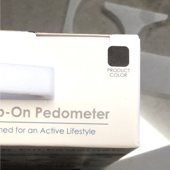 New!! Vivilife Clip-on Pedometer