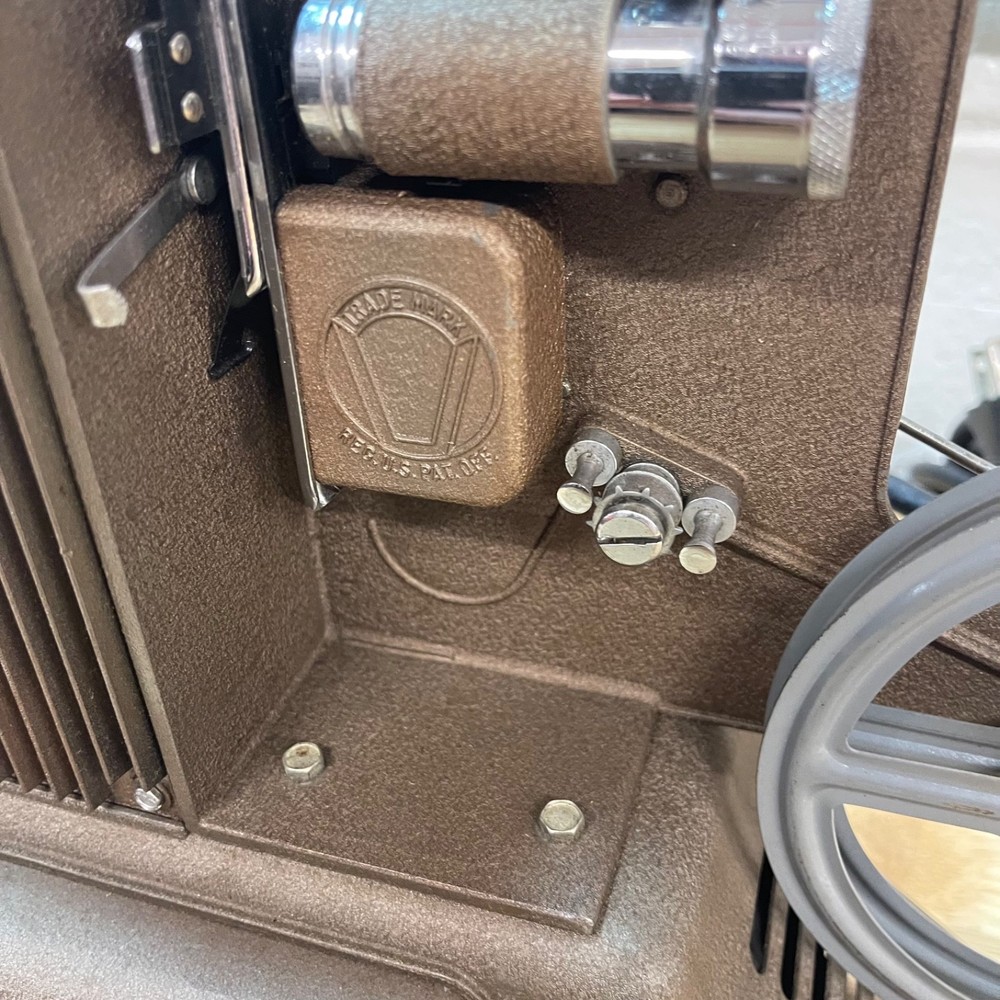 Universal Model PC-500 8mm Film Projector