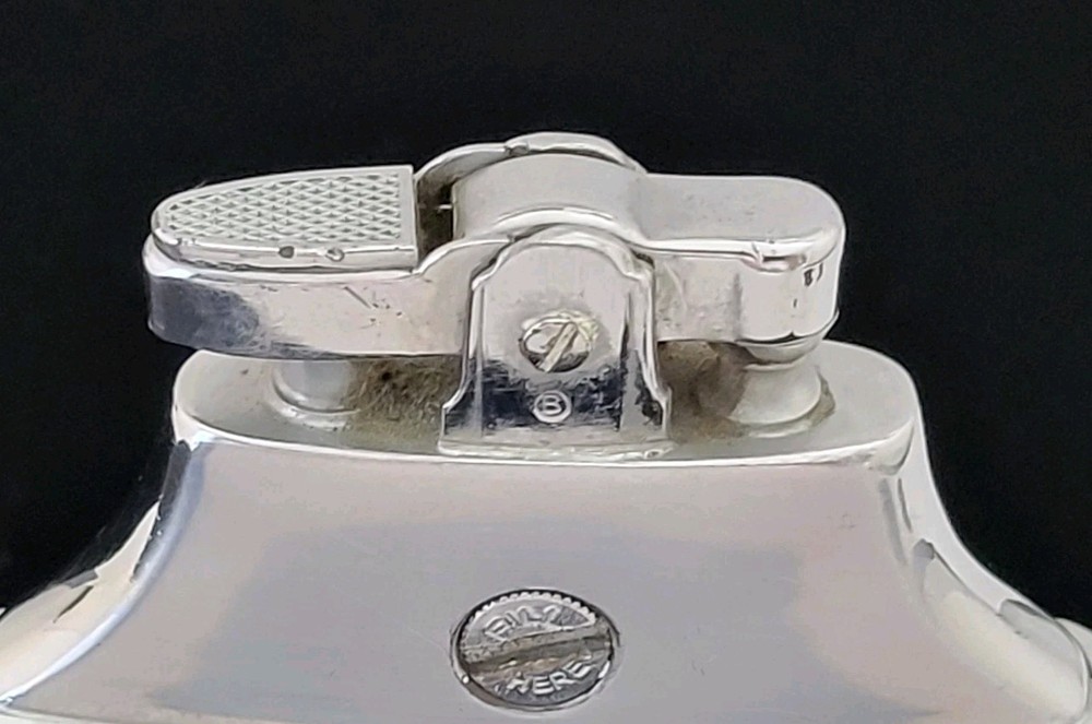 Vintage Ronson Cigarette Case/Lighter Art Deco Mastercase Combination Case