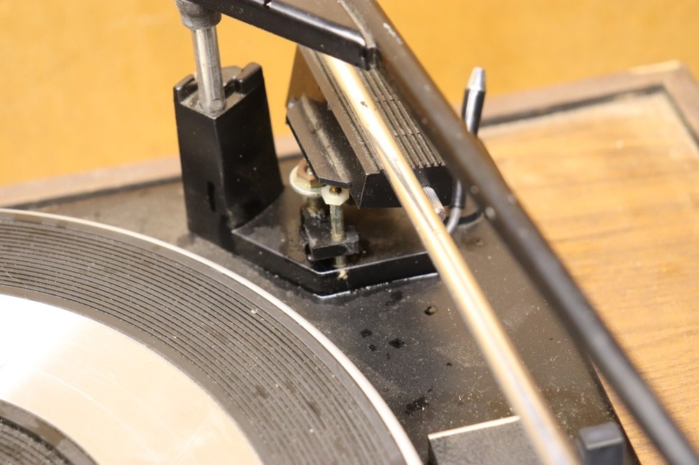 Vintage 1970s Panasonic Automatic Turntable Model RD-7703