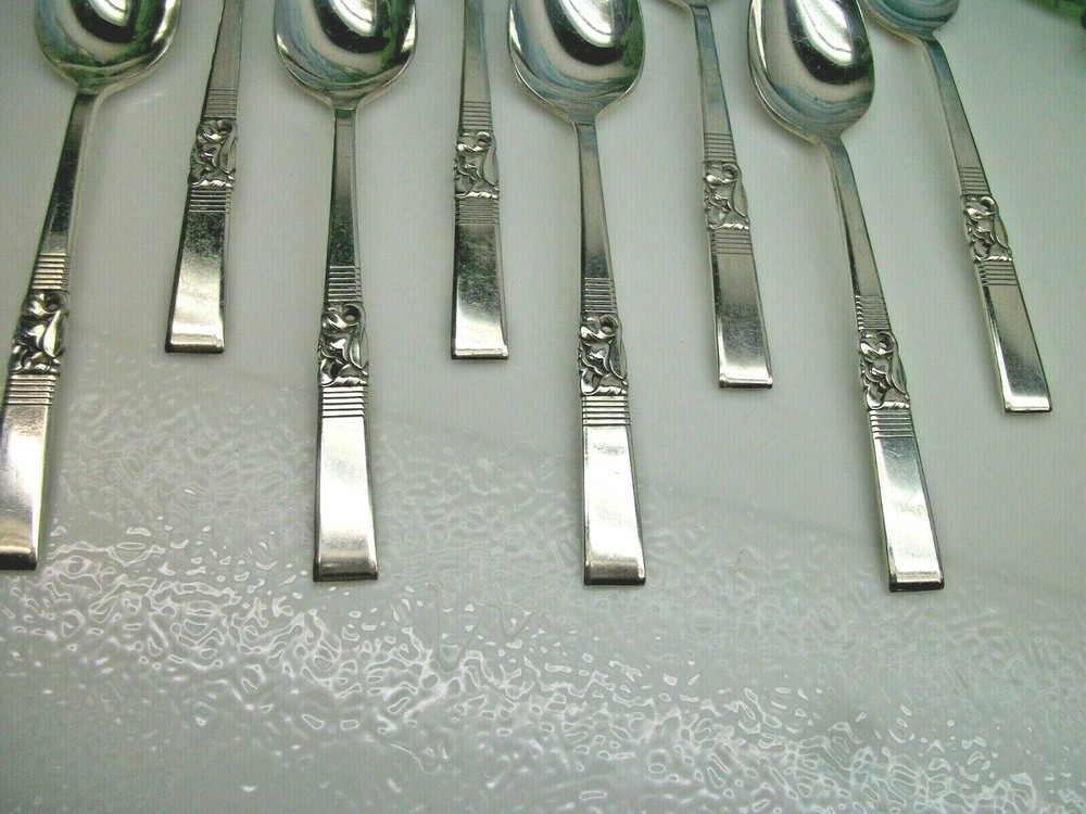 8 Oneida Silver Community MORNING STAR Silverplate Teaspoons 1948