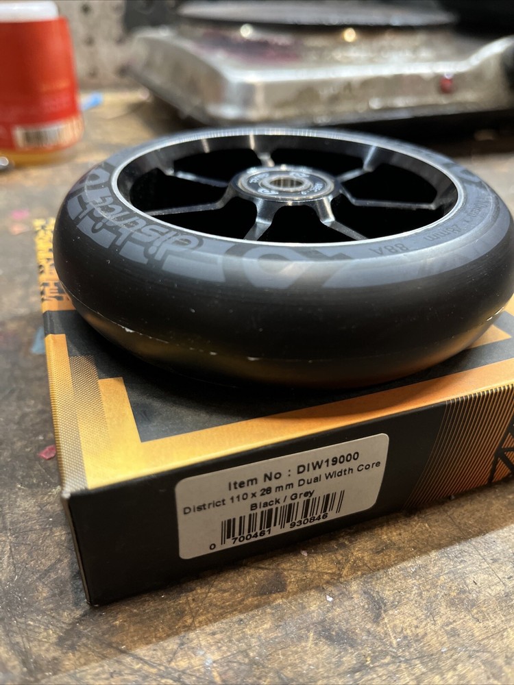 District Scooter Wheel 110x28 Duel Width Core