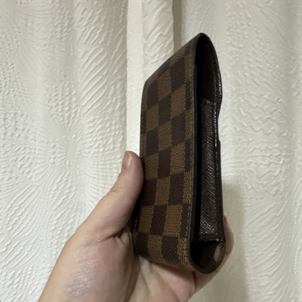 Authentic Louis Vuitton Damier Ebene Pouch Case Brown