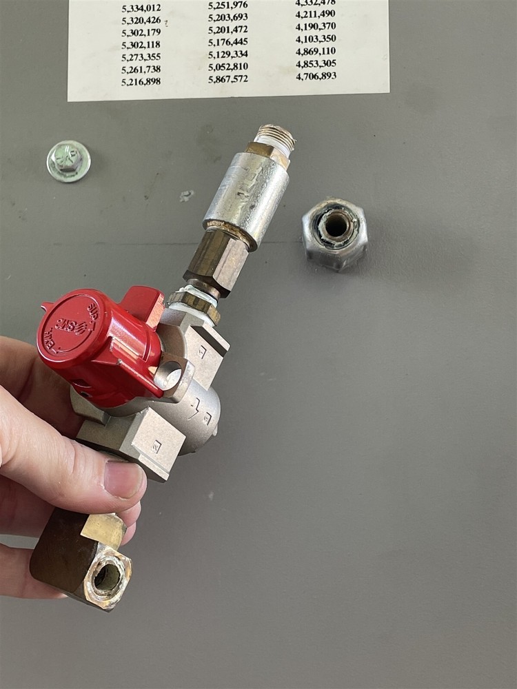 PAVEMENT TECHNOLOGY INC. ASPHALT PAVEMENT ANALYZER APA AS-IS