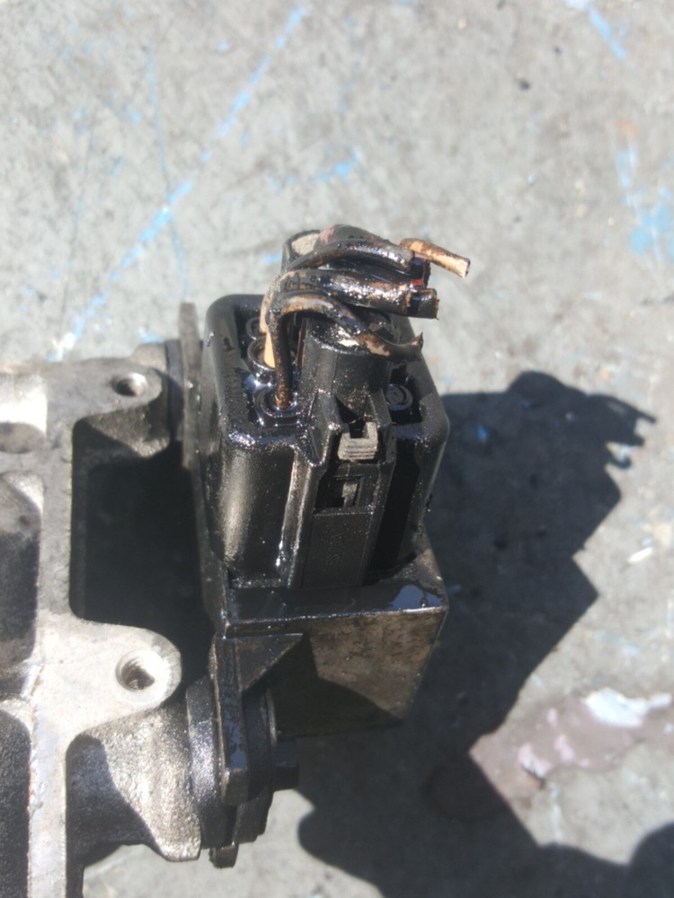 Maxxforce 13 ECM Mounting Bracket 3005299C