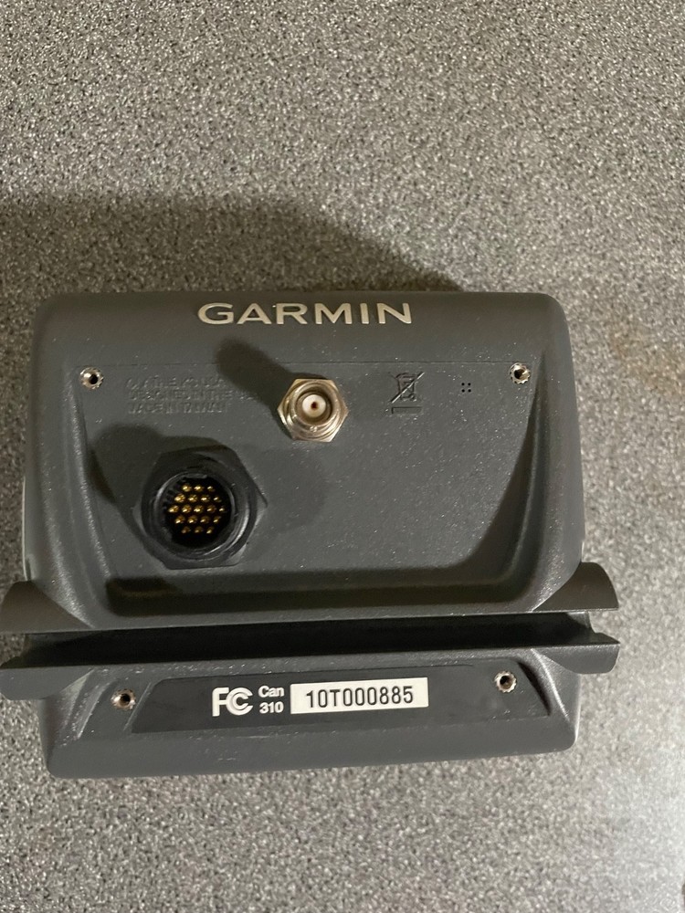 Garmin GPSMAP 430s marine chartplotter and fishfinder