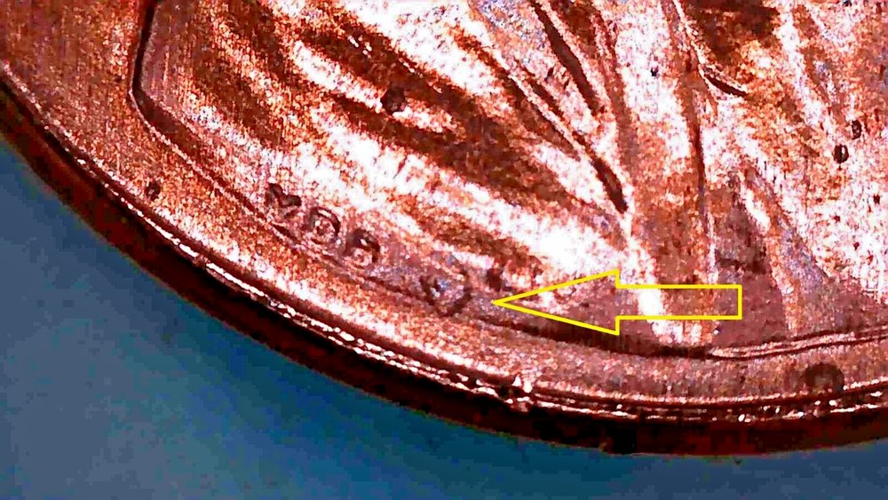 2023 RED Lincoln Shield Cent US Mint ERROR 'Extra V' Uncirculated Condition
