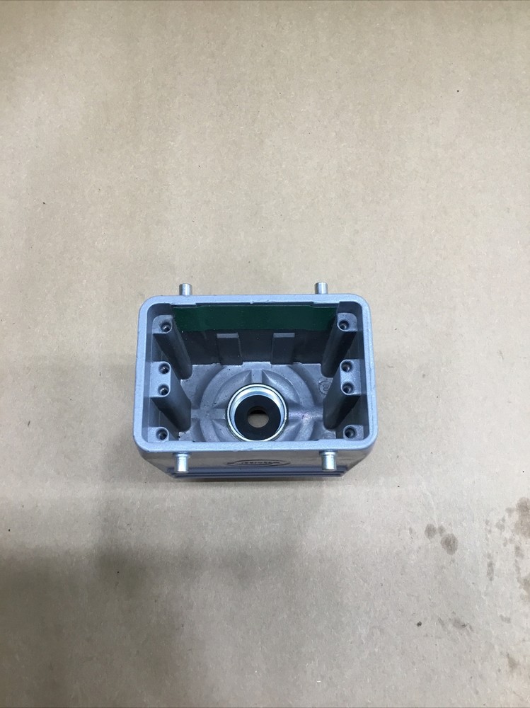 Contact Housing #1075k59iac