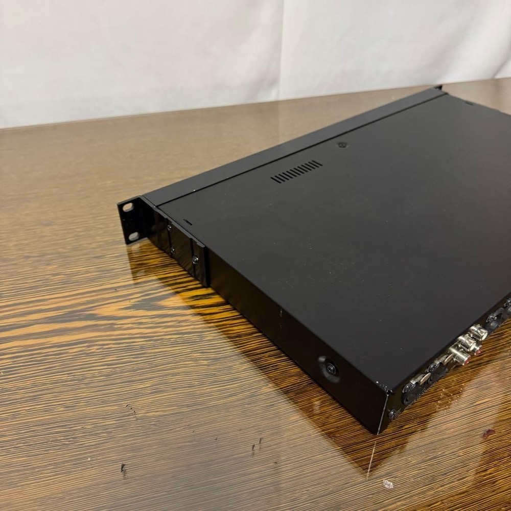 TASCAM SS-R200 Stereo Audio Recorder Only Main Unit All Function Tested