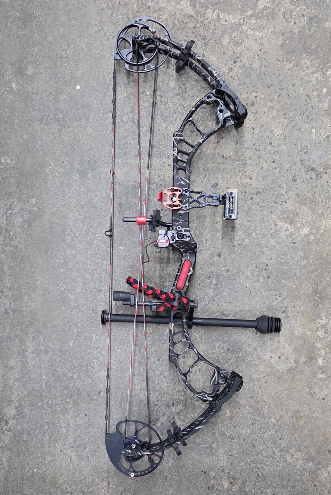 PSE Drury Outdoors Bow Madness 34 Complete Package