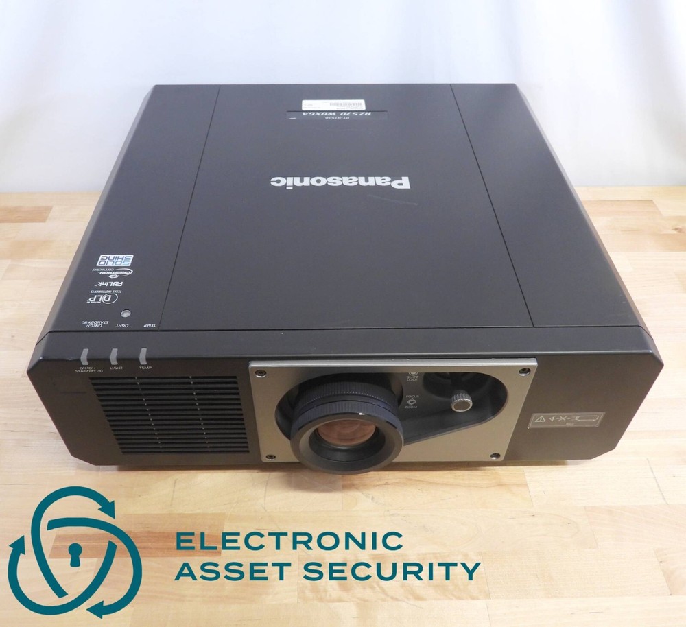 DEFECTIVE damage Panasonic DLP Projector PTRZ570B G3D