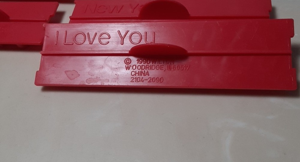 13 pc set 1988-1990 Wilton Message Pattern press forms stamps