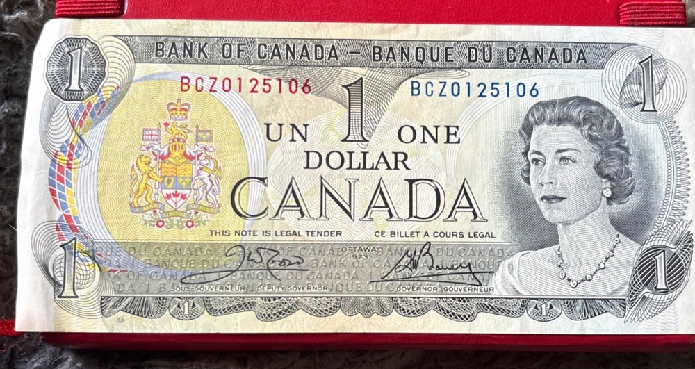 1973 1 dollar Canada bills mint condition