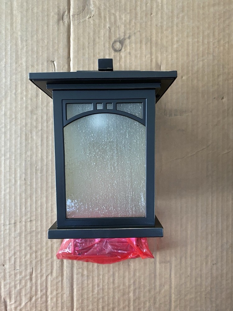 (MC72) Progress Lighting Wall Mount Hanging Light P6052-20