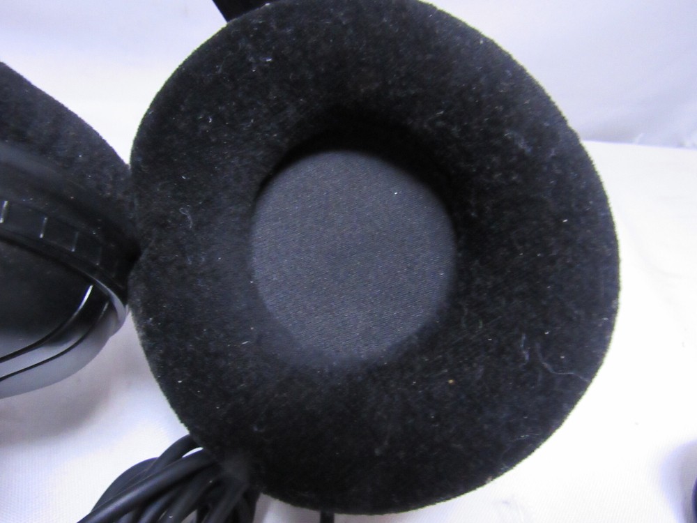 Samson SR950 Studio Headphones