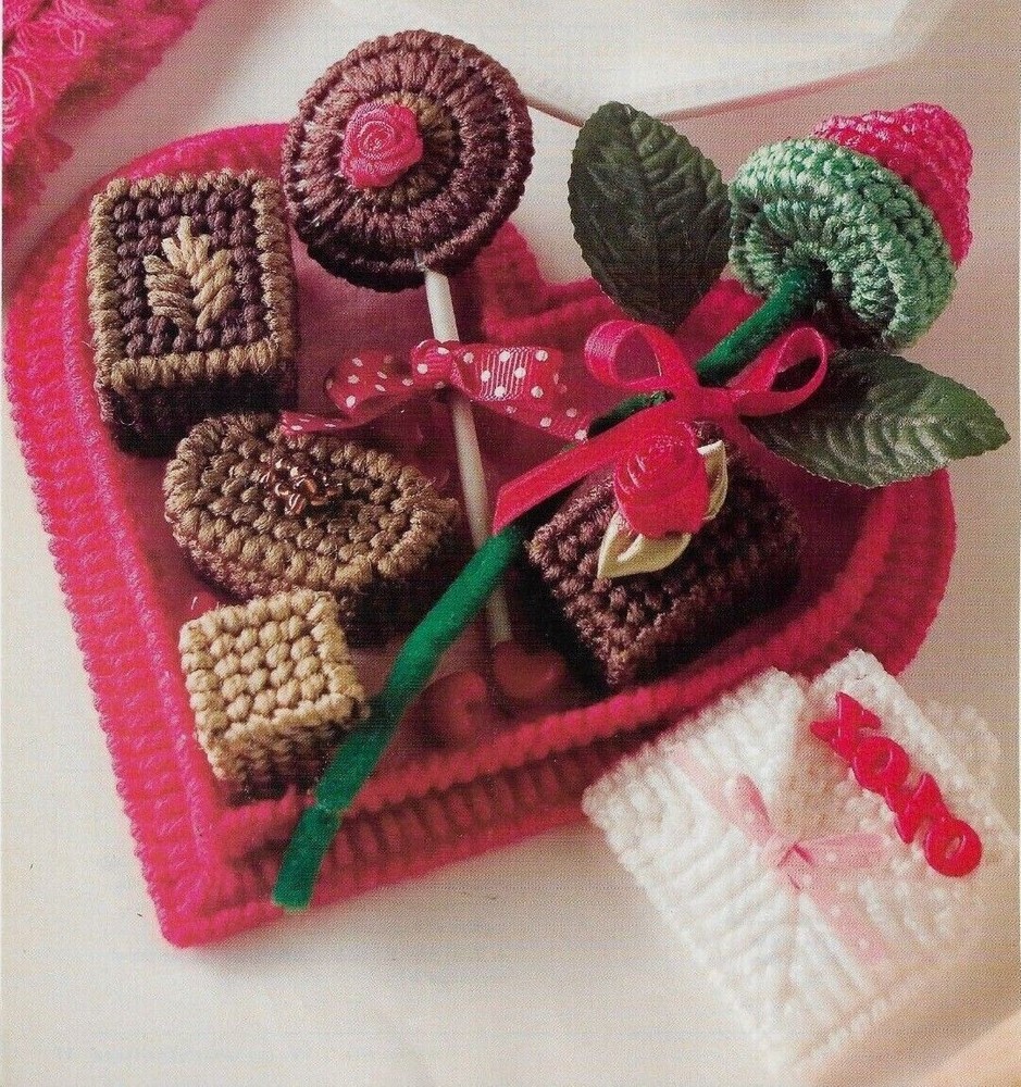 VALENTINE SWEETS BOX OF CANDY PLASTIC CANVAS PATTERN INSTRUCTIONS