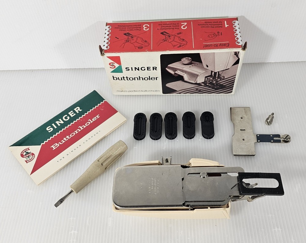 Vintage Singer Buttonholer