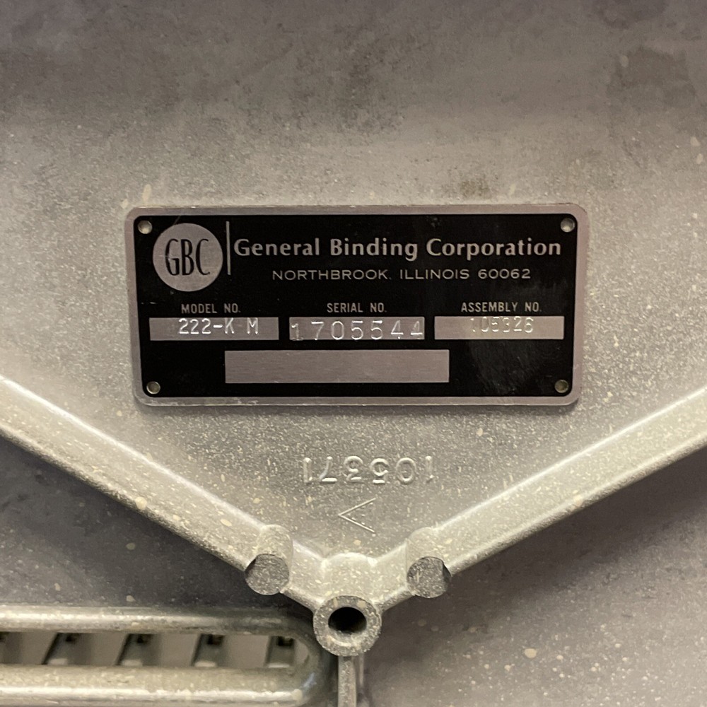 General Binding Corporation GBC Combo Binding Machine Model 222-KM