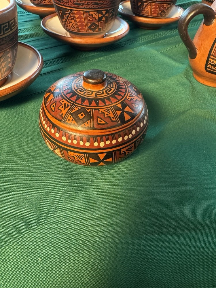 SIGNED Cusco Peru Handpainted 19 Piece Pottery Tea/Coffee Set