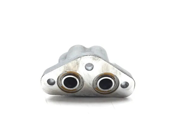 Engine Oil Filter Mount 2005 Harley-Davidson Electra Glide EFI FLHTI 2839A